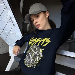 Hoodies & Sweatshirts